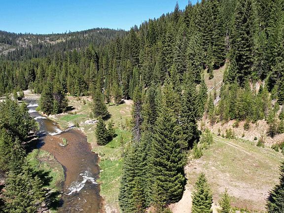 5th image of 1391 Crooked River Rd