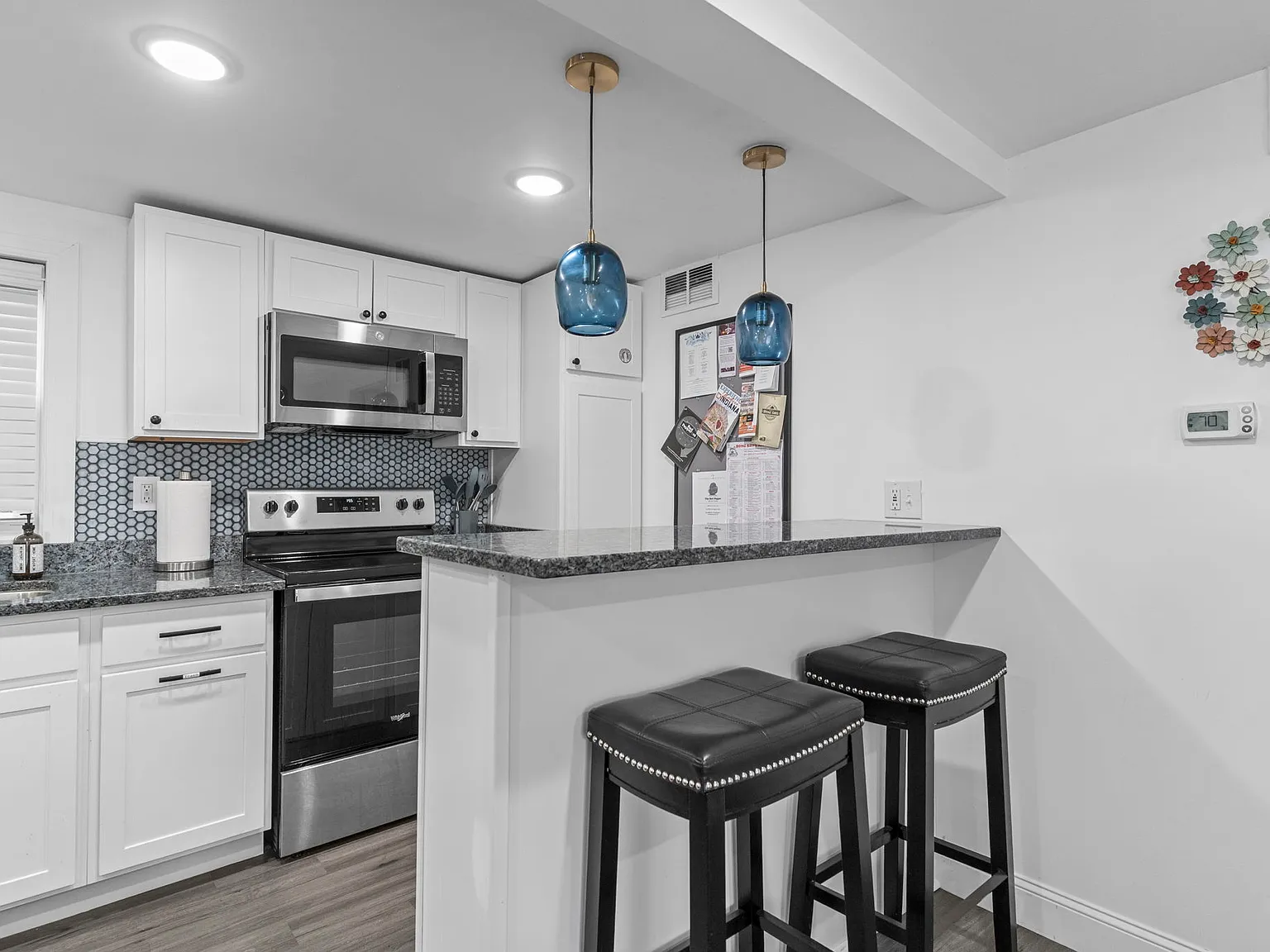 1 bed, 600 sqft, $1,550 — Photo 2