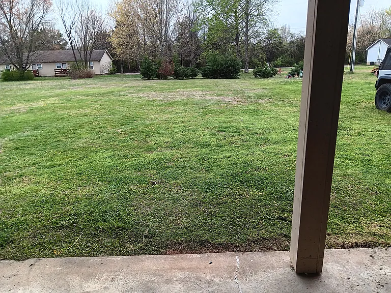 1151 Lawrence Rd — Photo 2