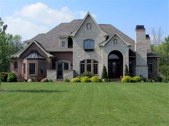 1st image of 716 Wexford Dr