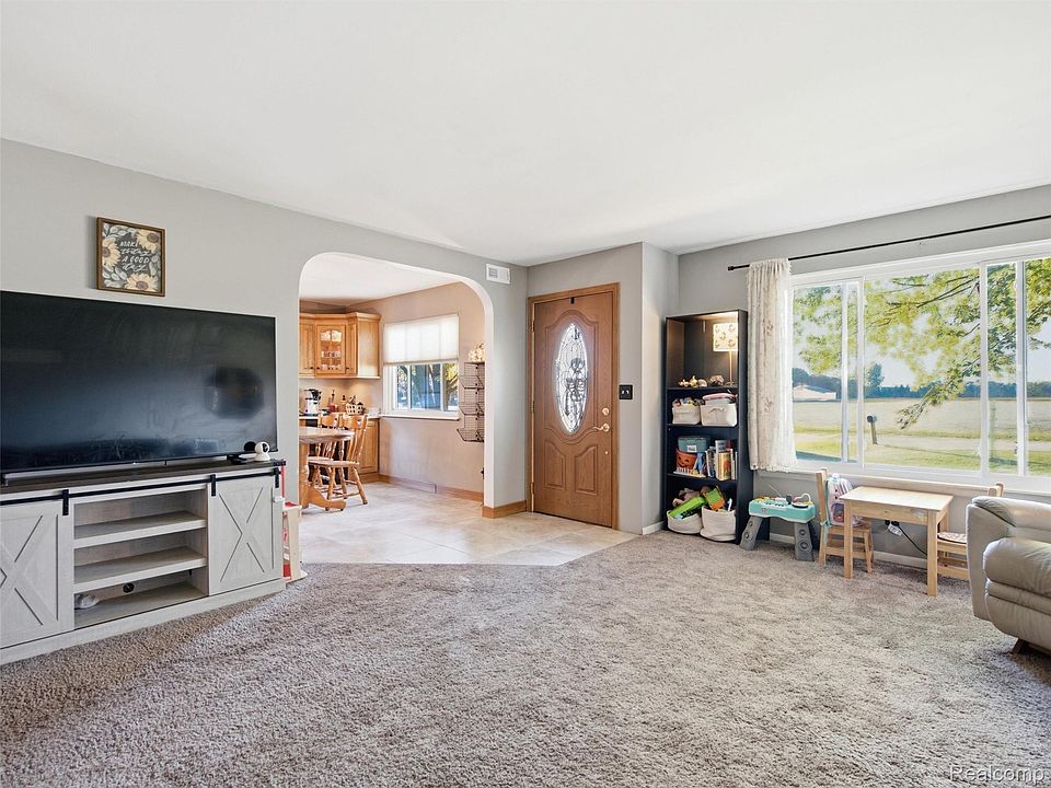 174 W Borland Rd, photo 20