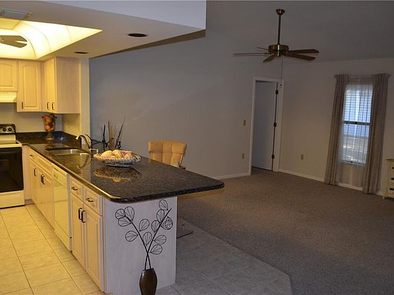 5th image of 4214 Prairie View Dr S