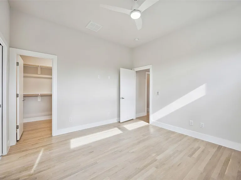5314 Suez St — Photo 18