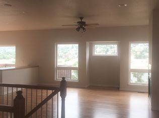 110 Oakdale Dr, Monument, CO 80132