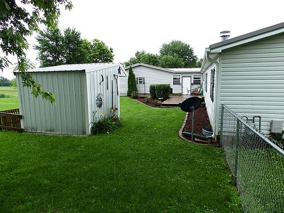 3rd image of 1800 Lakeview Hts