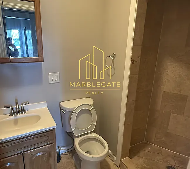57 E Runyon St #11 — Photo 12