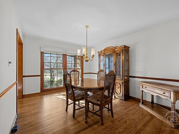 5th image of 2408 Barkdoll Rd