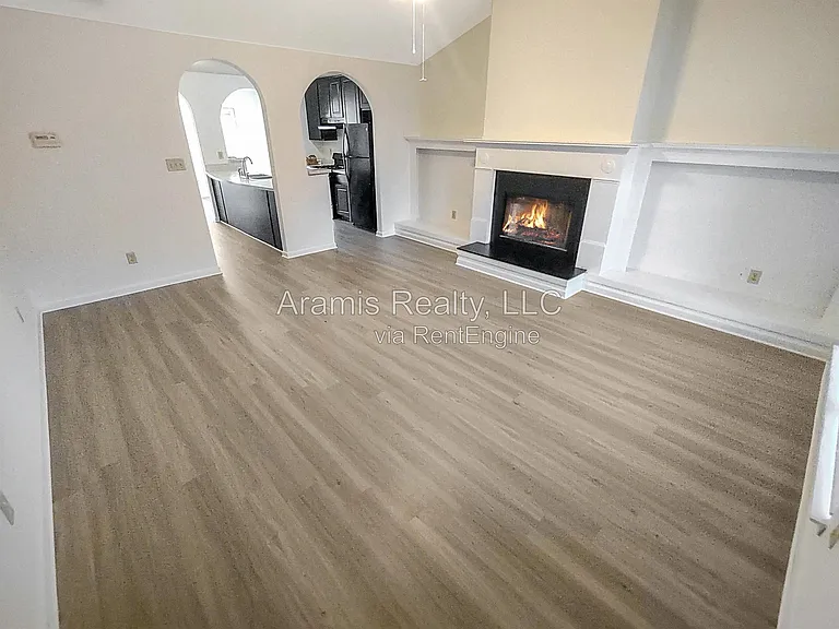 6843 Saganaw Dr — Photo 5