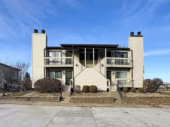 5915 36th Avenue Ct #14, Moline, IL 61265