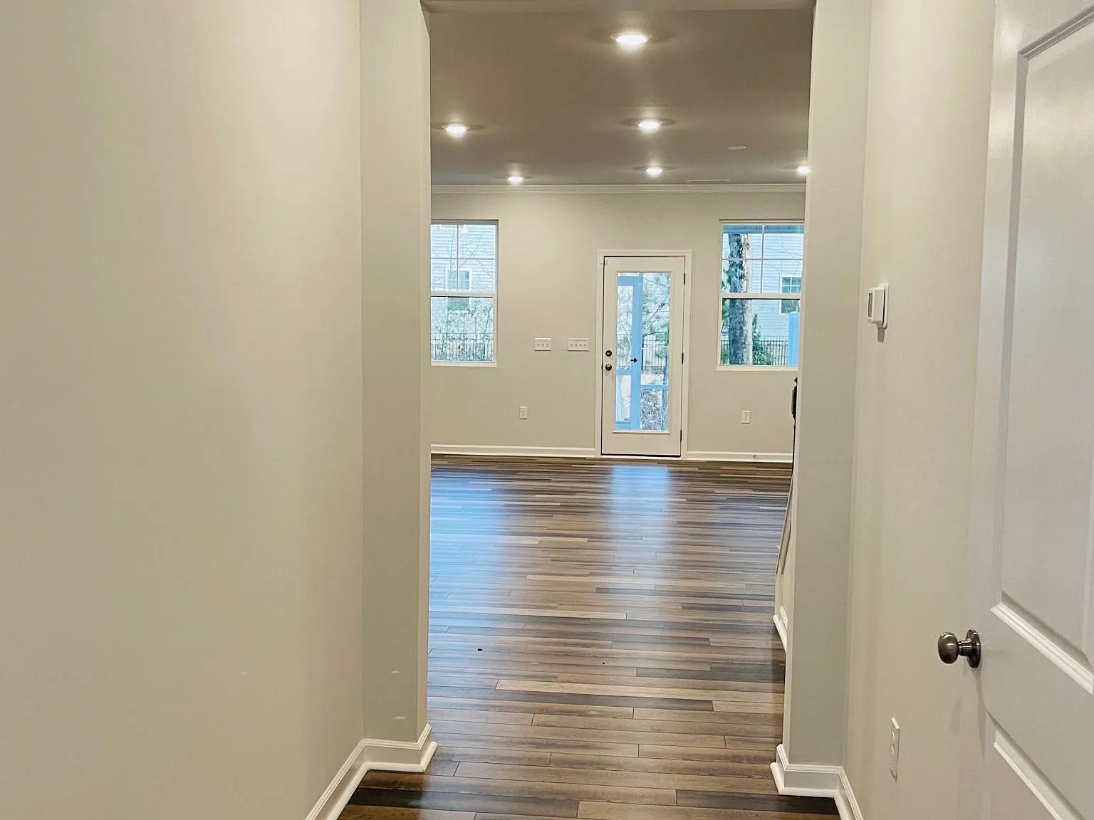 442 Hazy Hills Ln — Photo 2