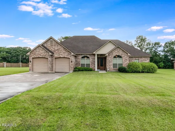 117 Christian Point Rd, Opelousas, LA 70570