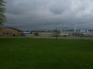 191 Hillcrest Rd, New Holland, PA 17557