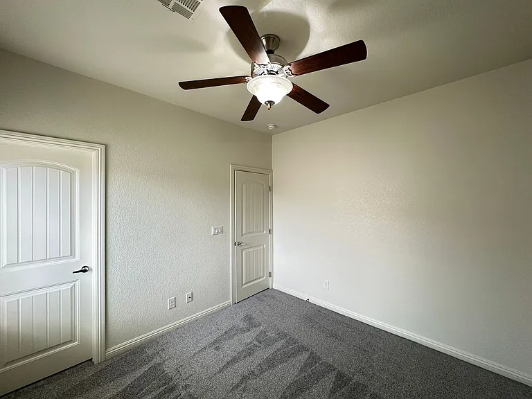 8471 Spirit Vale Ave — Photo 14