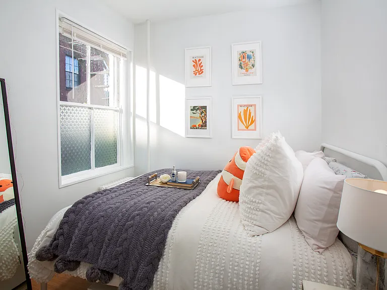 24 Anderson St #2 — Photo 3