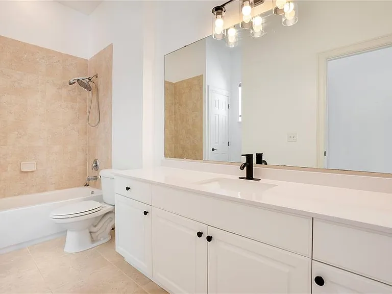 1470 Lake Baldwin Ln #C — Photo 10