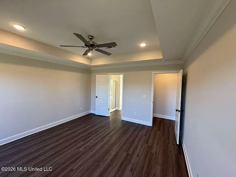 571 Patrick Farms Dr — Photo 17