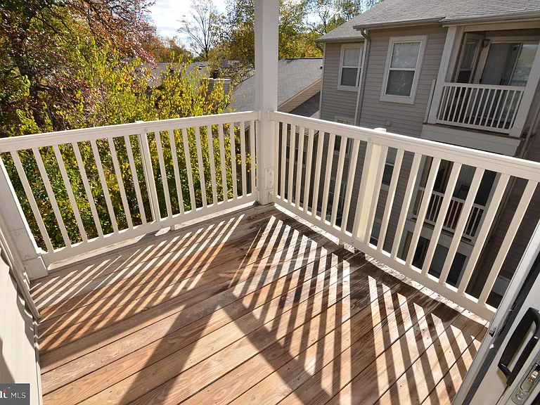1793 Jonathan Way #L — Photo 28