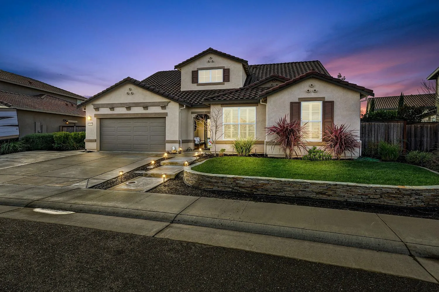 1352 Grand Junction Way photo 1