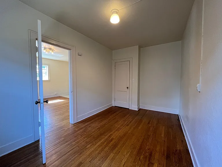 2934 SE Alder St #12 — Photo 9