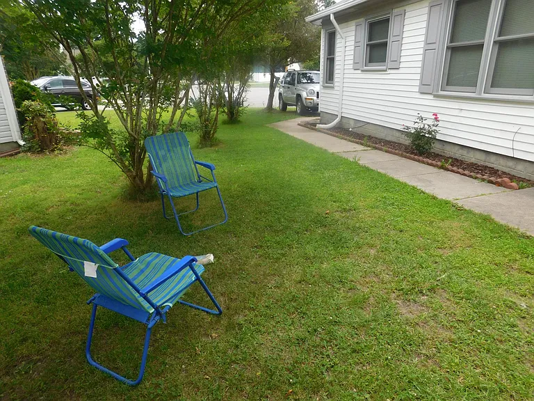2608 Larchwood Cv — Photo 4