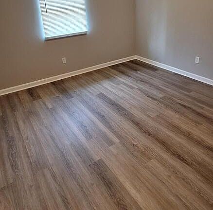 5th image of 676 Knox Blvd Unit 56