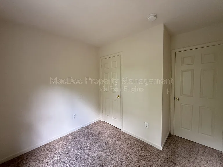 11009 Bevin Dr — Photo 19