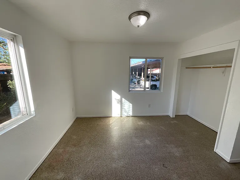 323 Magnolia St #101 — Photo 12