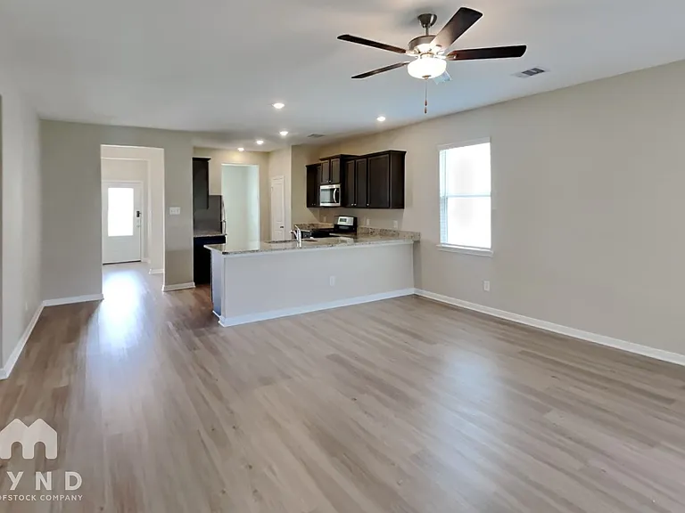 15514 Caramel Springs Dr — Photo 3