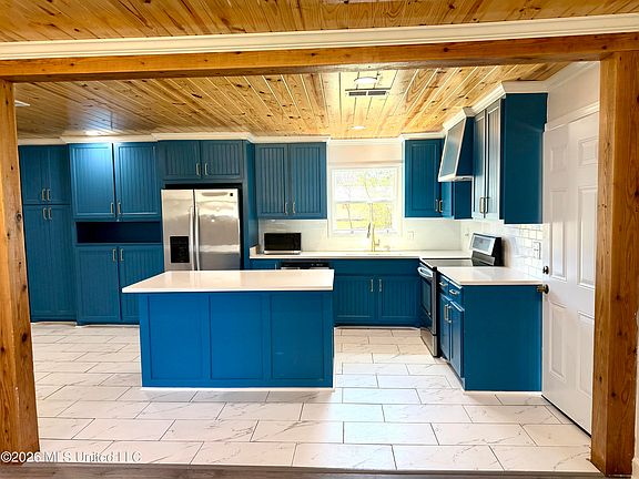 2nd image of 947 Witsell Rd