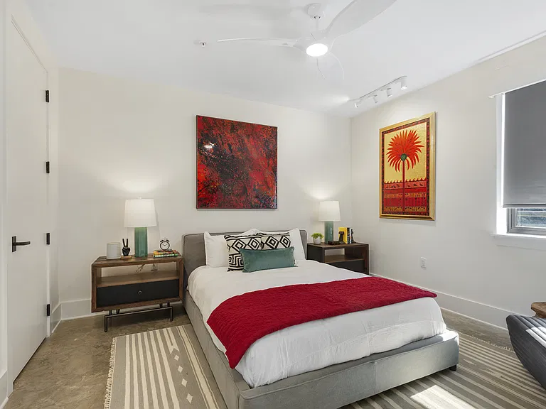 510 All Saints St #101 — Photo 10