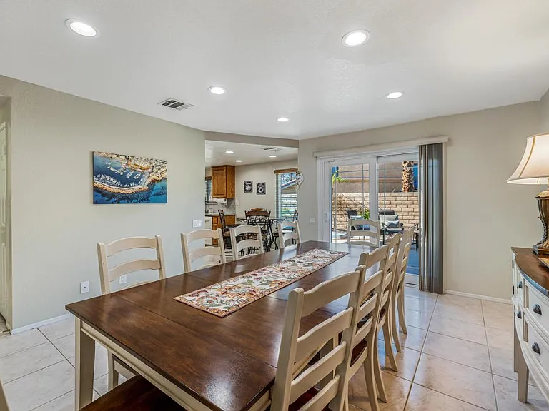 49035 Tango Ct — Photo 33