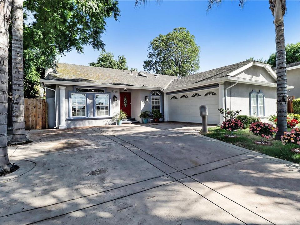 1st image of 5326 Avenida Almendros