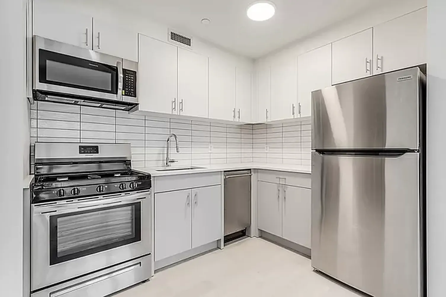 351 East 10th Street — Photo 2