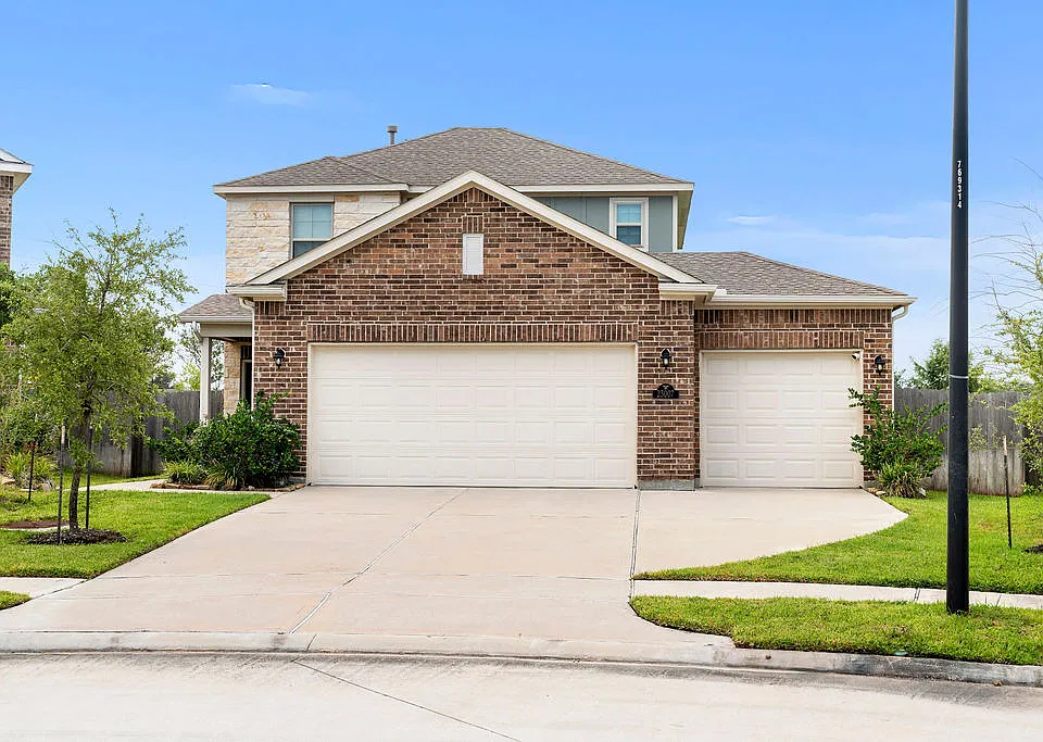23007 Bright Light Ln