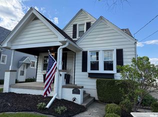 407 W Lawndale Ave, Peoria, IL 61604