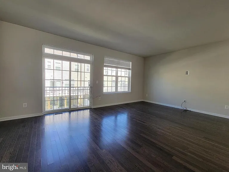 11032 Blackburn Cove Ln — Photo 3