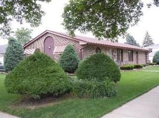 1101 E Washington St, Itasca, IL 60143