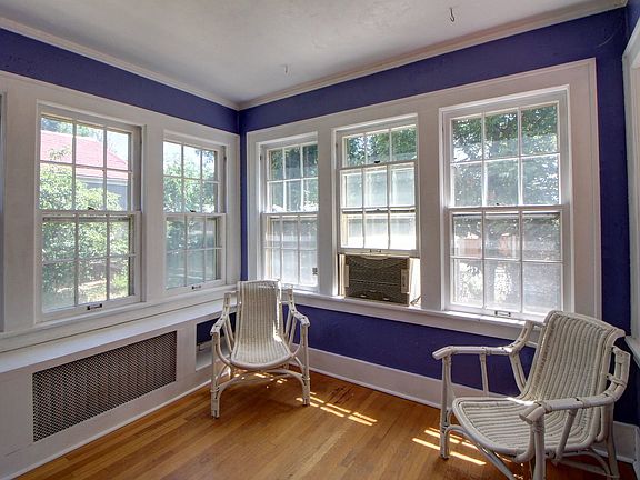 5th image of 4518 E 17th Avenue Pkwy
