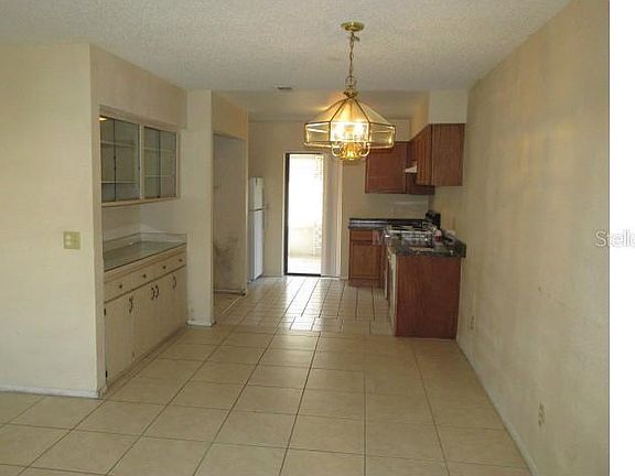 4th image of 75 Lake Villa Way