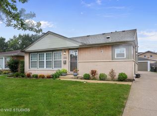 7908 W Park Ave, Niles, IL 60714