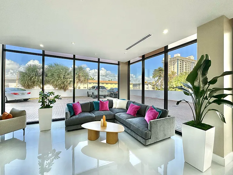 2401 S Ocean Dr #707 — Photo 11