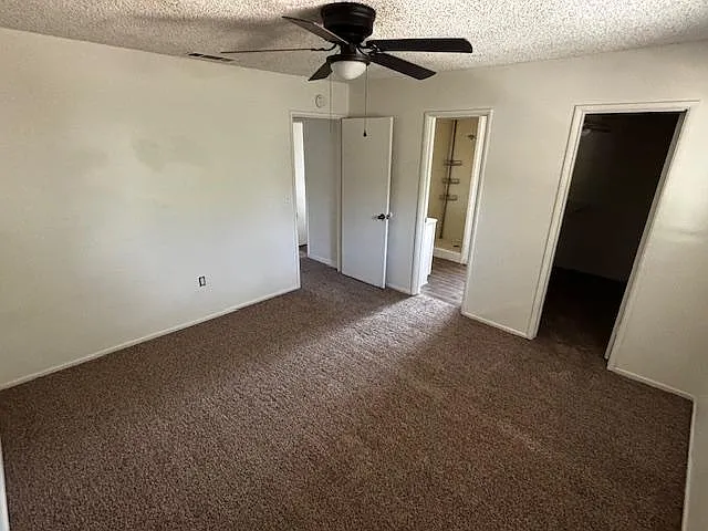 915 Malaga Pl — Photo 9