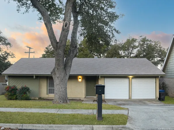 8719 PERTSHIRE ST, San Antonio, TX 78254