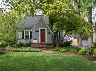 17 W Main St, Brookside, NJ 07926