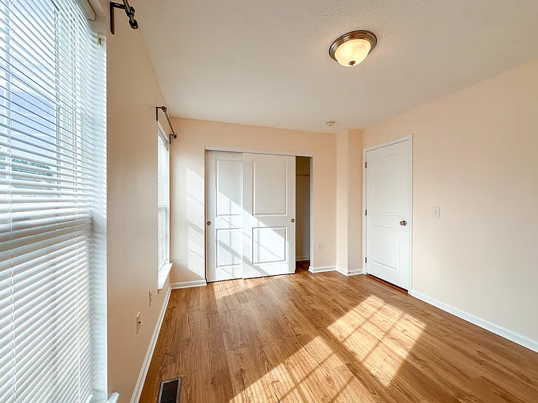 3801 Dowitcher Ln — Photo 20