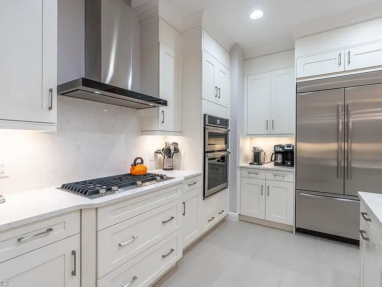 16382 Viansa Way #201 — Photo 4