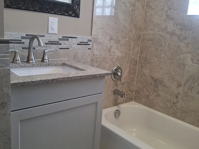 805 Ridgeway Ave #2 — Photo 33