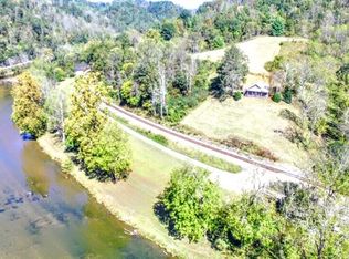 4904 Whitson Branch Rd, Green Mountain, NC 28740