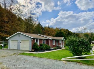 51 Louise Dr, Nicholson, PA 18441