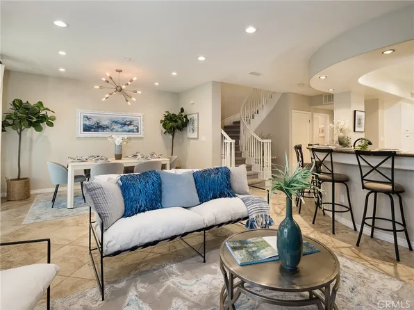 13031 Villosa Pl APT 131, Playa Vista, CA 90094